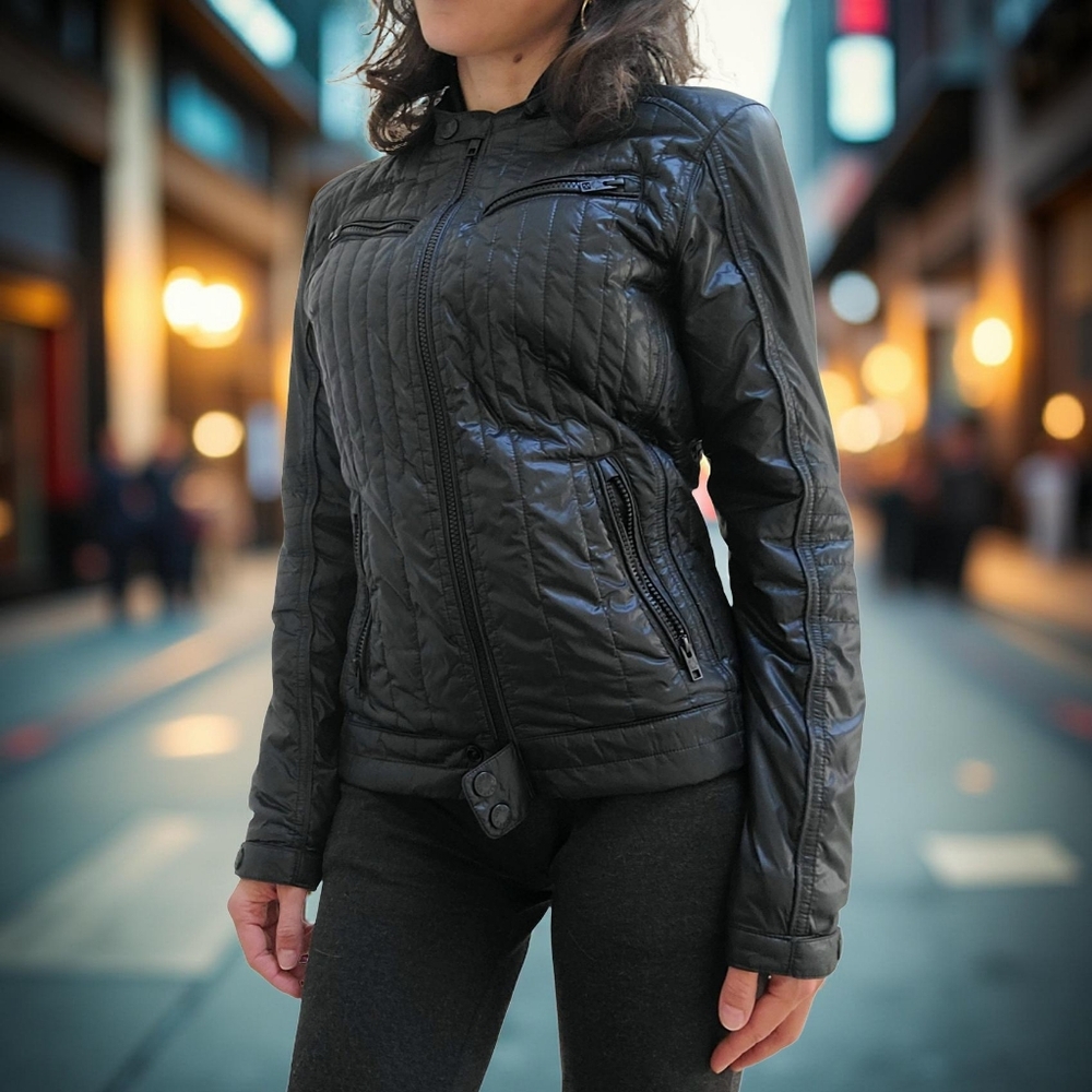 The North Face Black Fitted Quilted Puffer Moto Style Jacket Size S Excellent! - Picture 4 of 16